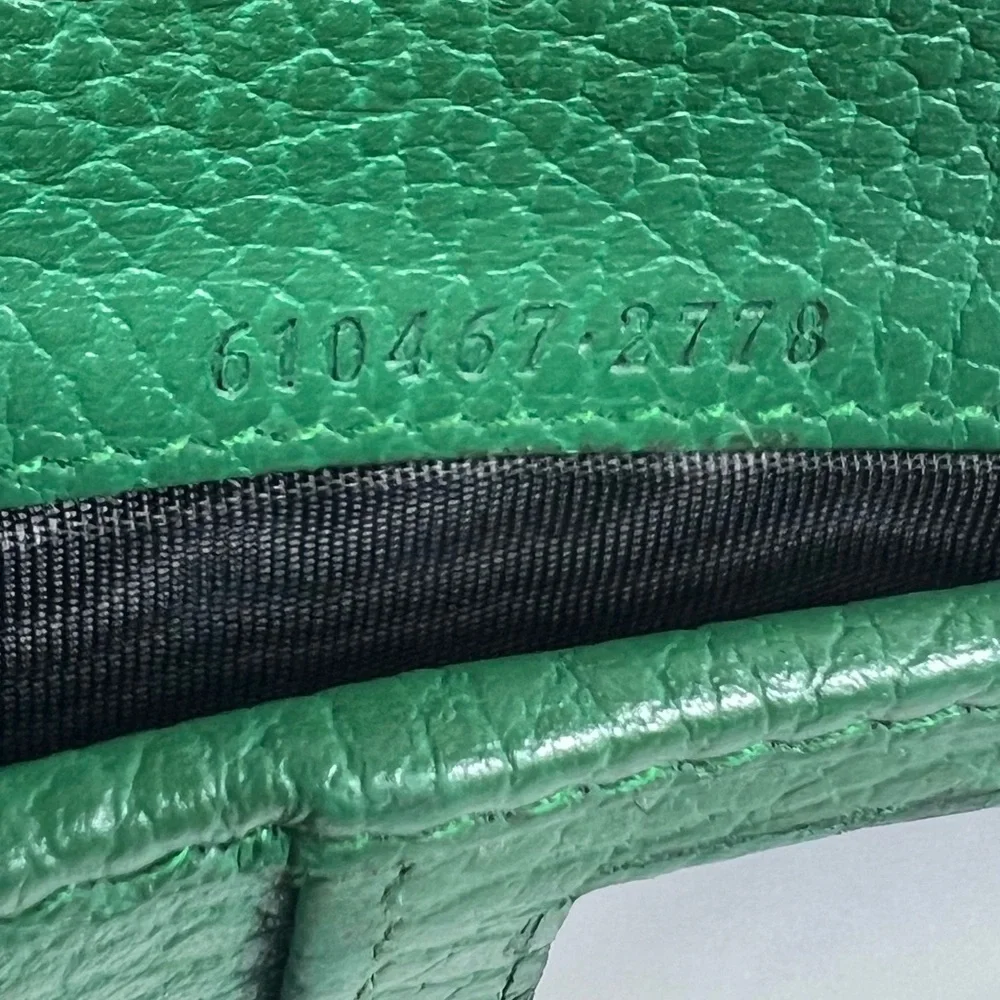 Gucci elegant continental